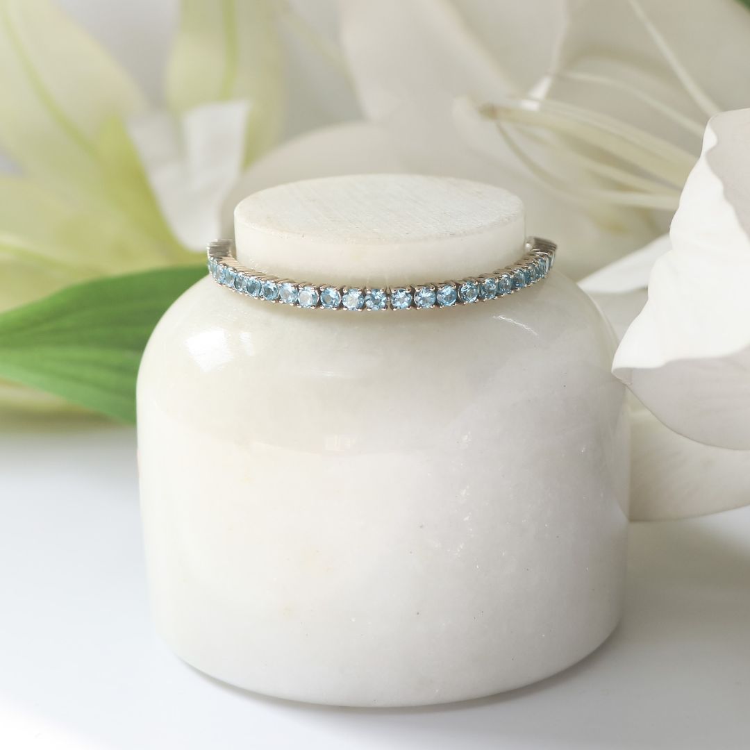 Blue Topaz Round Bracelet