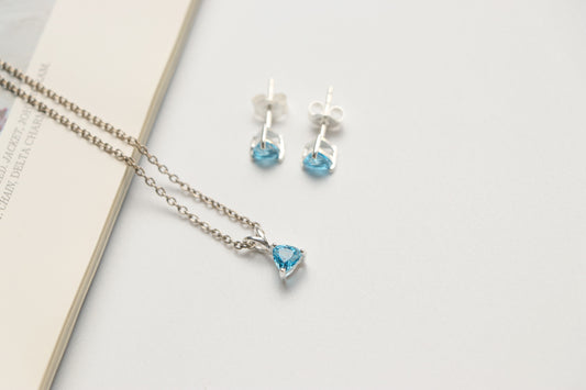 Blue Topaz Pendant Set